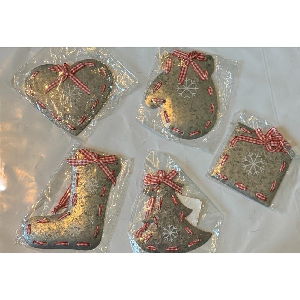 Michaels Winter Folklore Ornaments‎ Set of 5 Metal Heart Mitten Stocking Xmas